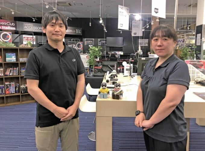 デジタルライフプランナーの増田さん（左）と飯田さん（右）