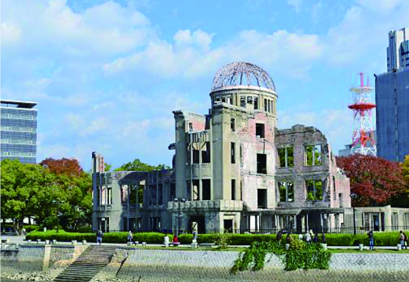 歴史を証明する原爆ドーム