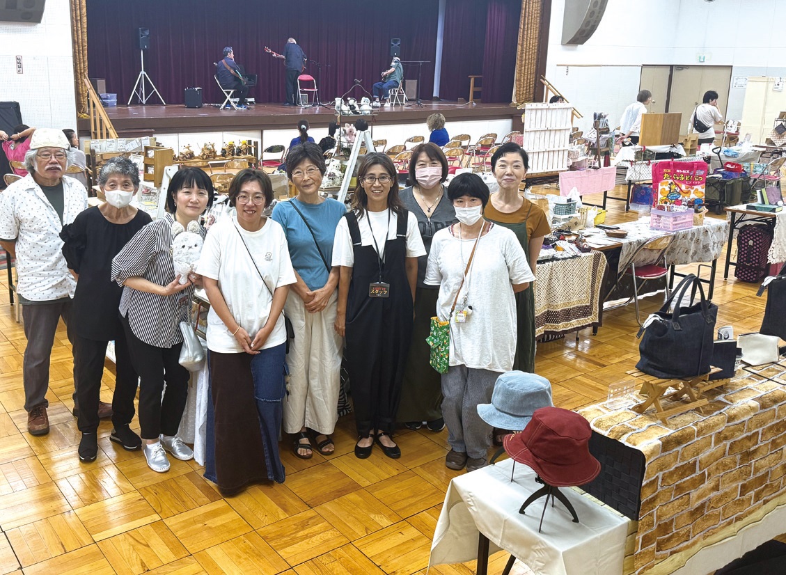地域で活動するハンドメイド作家の皆さん