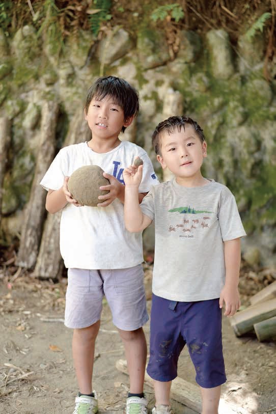 卒園児の小学生と一緒に作った巨大泥団子！