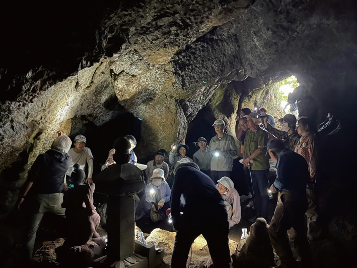 「秋川流域ジオの会」のガイドツアー