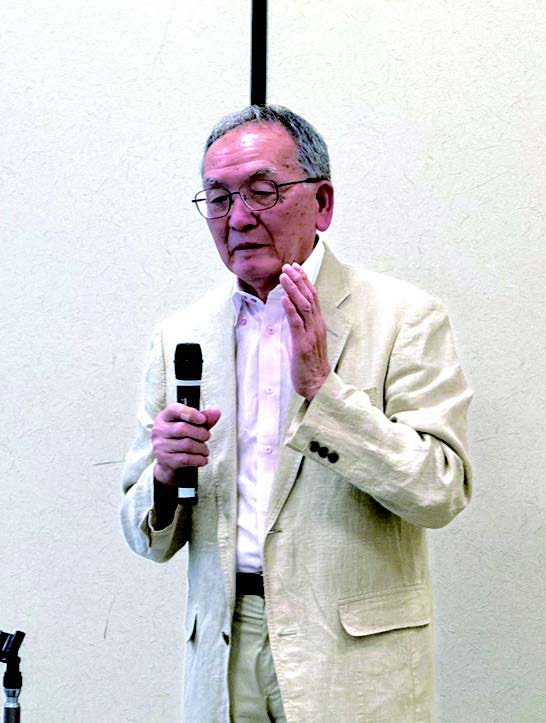 穏やかな語り口の中に表現への情熱があふれる友永さん