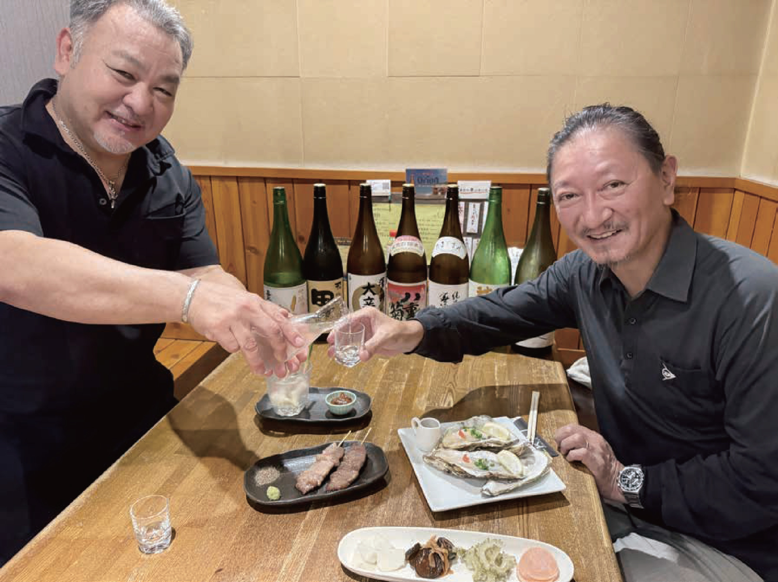 店主の工藤さん（左）と石川さん