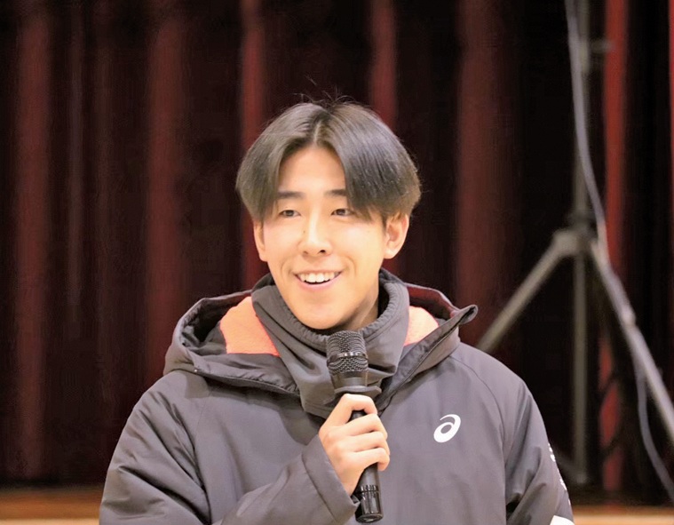 中野就斗選手