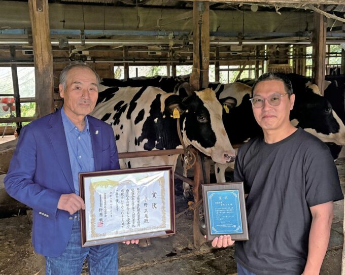 青空　台地　農の風　「関東生乳品質改善共励会」最優秀賞　あきる野の酪農家・平野正延さん 都内では初の快挙